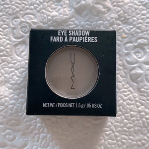 MAC eye shadow Schroom full size